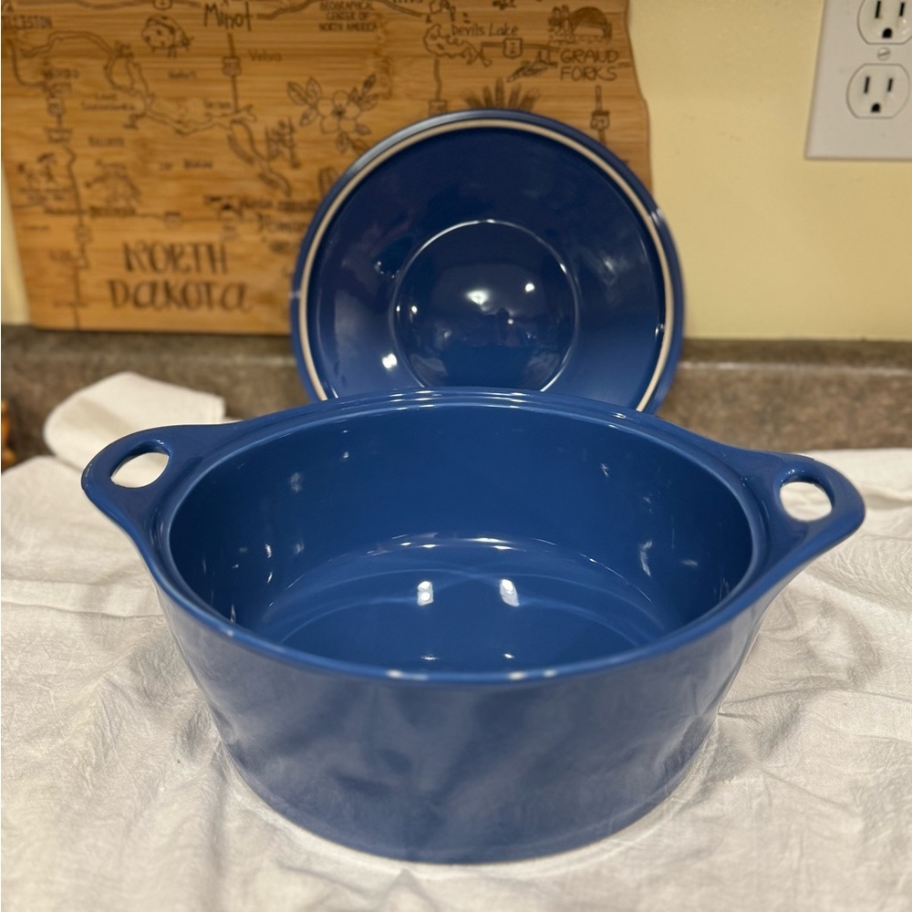 2.5 qt CorningWare Creations Stoneware Blue baking casserole dish w lid - Picture 5 of 9